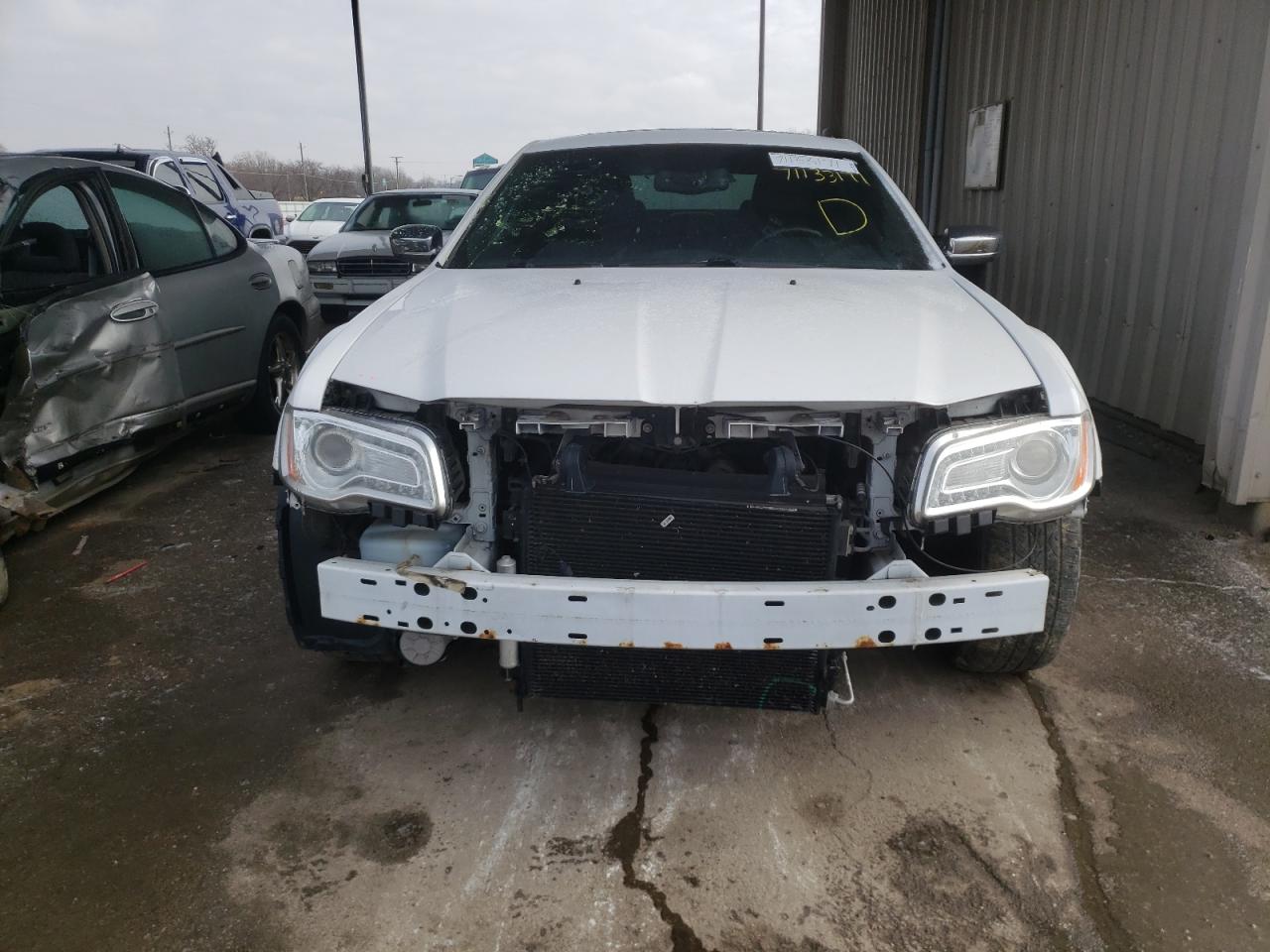 Photo 9 from auction – 2011 CHRYSLER 300C with VIN 2C3CA6CT6BH522332