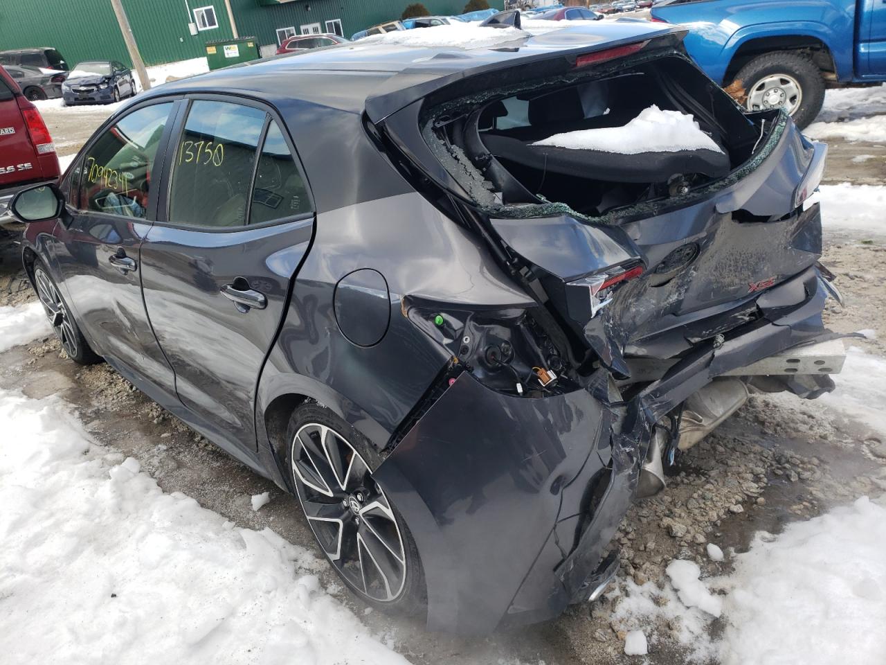 Photo 3 from auction – 2022 TOYOTA COROLLA XS with VIN JTNC4MBE2N3154602