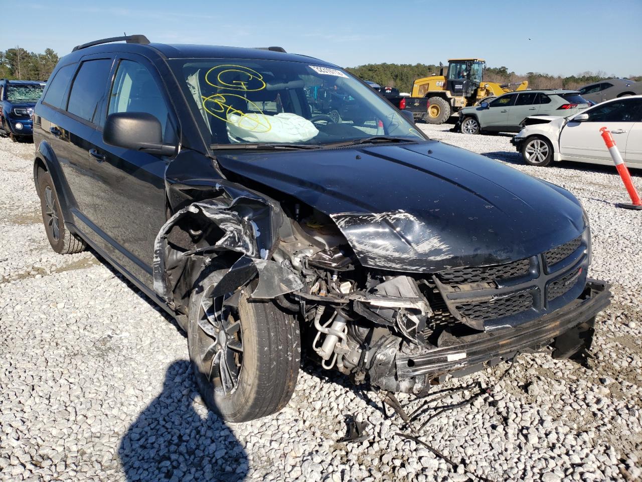 DODGE JOURNEY SE 2018 with VIN 3C4PDCAB8JT310695 - Photo from auction