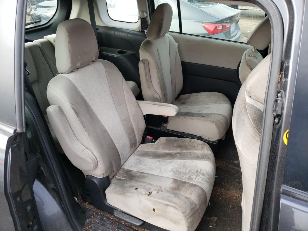 Photo 6 from auction – 2013 MAZDA 5 with VIN JM1CW2BL5D0145555