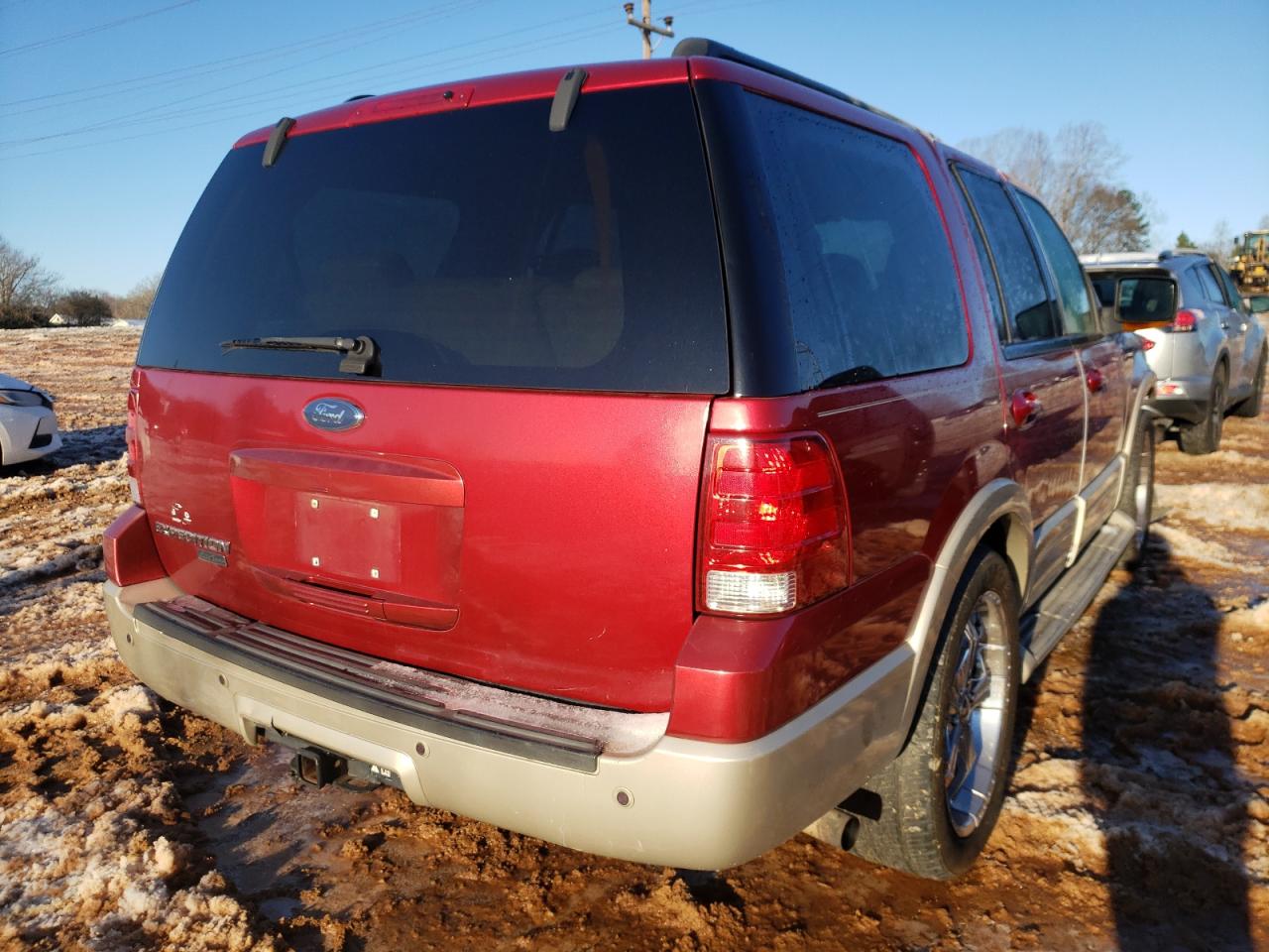 Photo 4 from auction – 2005 FORD EXPEDITION with VIN 1FMFU17595LA33828