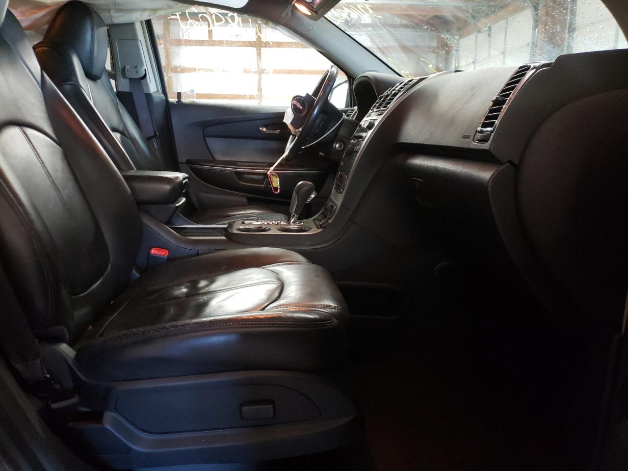 Photo 5 from auction – 2009 GMC ACADIA SLT with VIN 1GKER23D39J125057