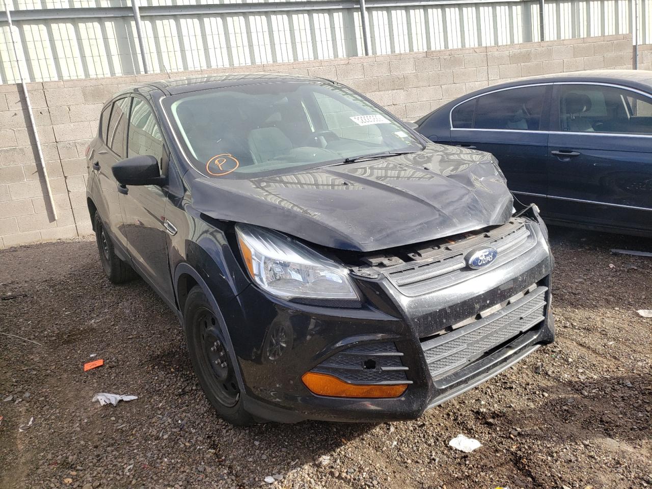 FORD ESCAPE S 2015 with VIN 1FMCU0F73FUA94331 - Photo from auction