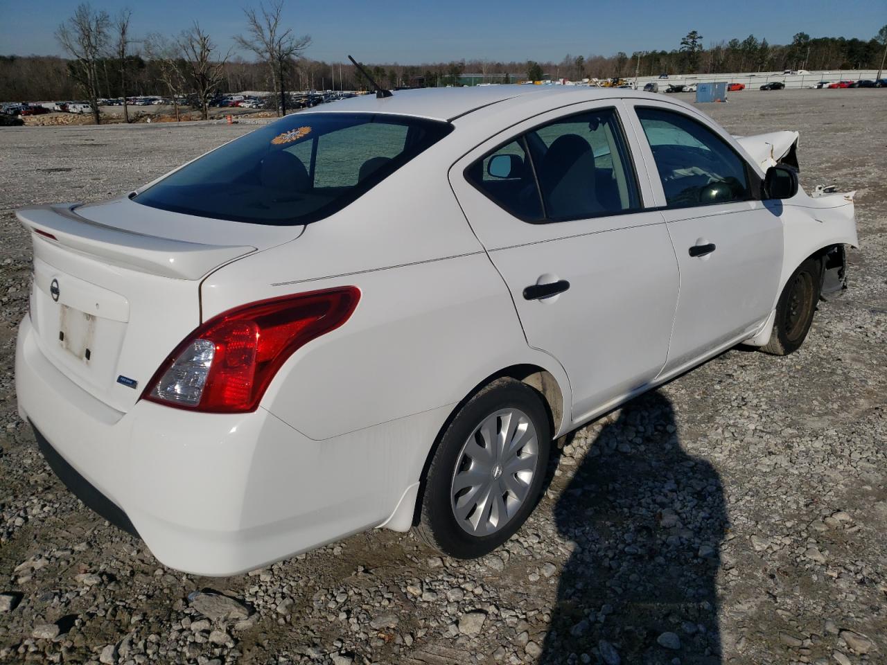 Photo 4 from auction – 2015 NISSAN VERSA S with VIN 3N1CN7AP6FL921091