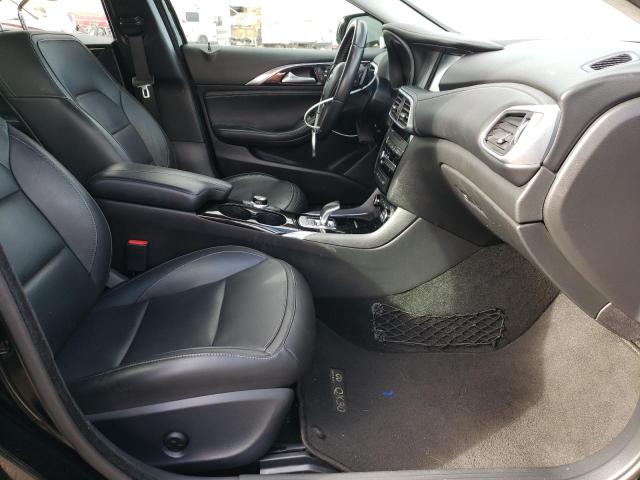 Photo 5 from auction – 2018 INFINITI QX30 BASE with VIN SJKCH5CP6JA055010