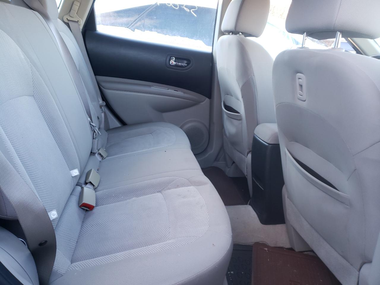 Photo 6 from auction – 2011 NISSAN ROGUE S with VIN JN8AS5MV9BW679899