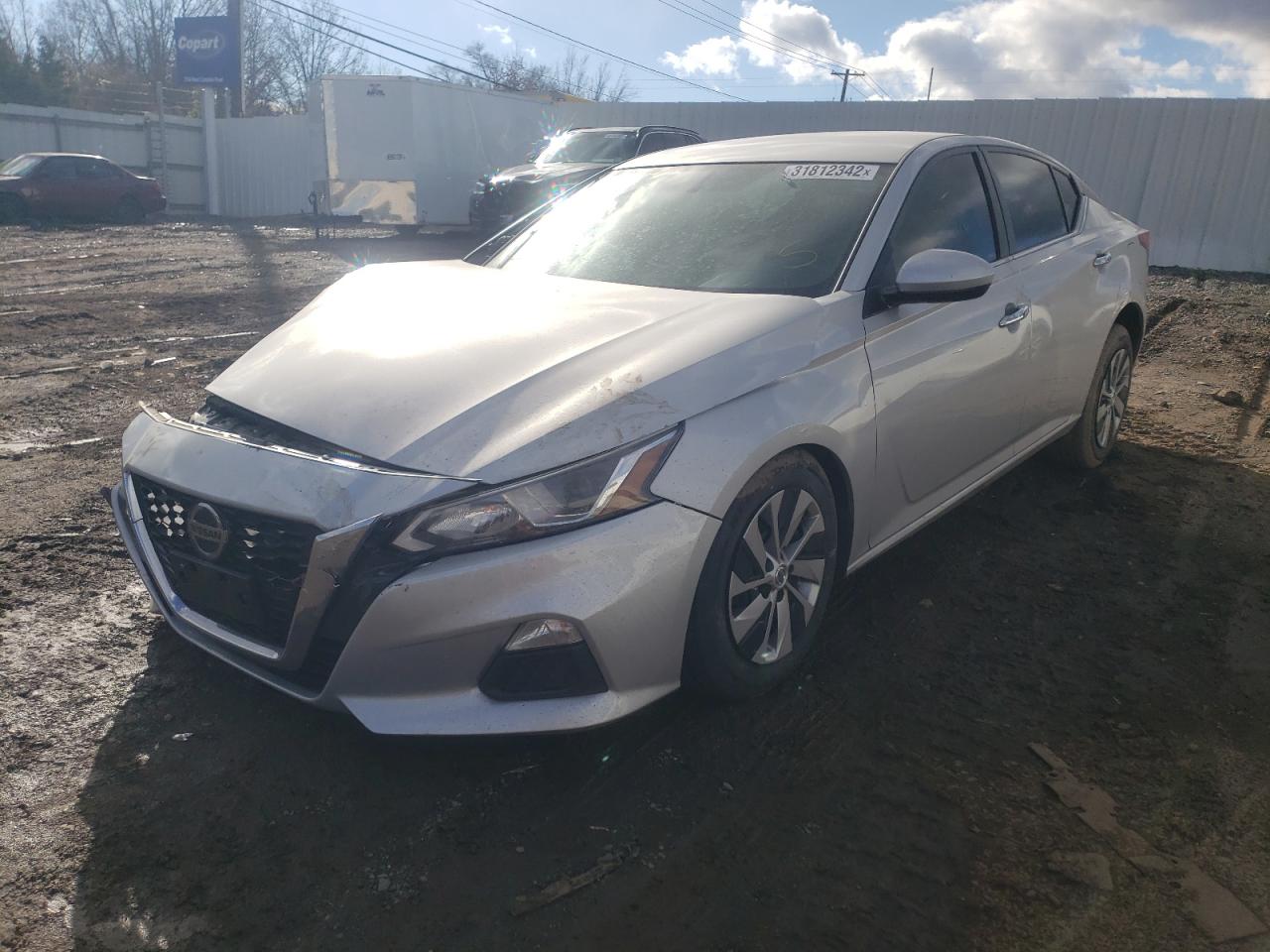 Photo 2 from auction – 2019 NISSAN ALTIMA S with VIN 1N4BL4BV3KC149347