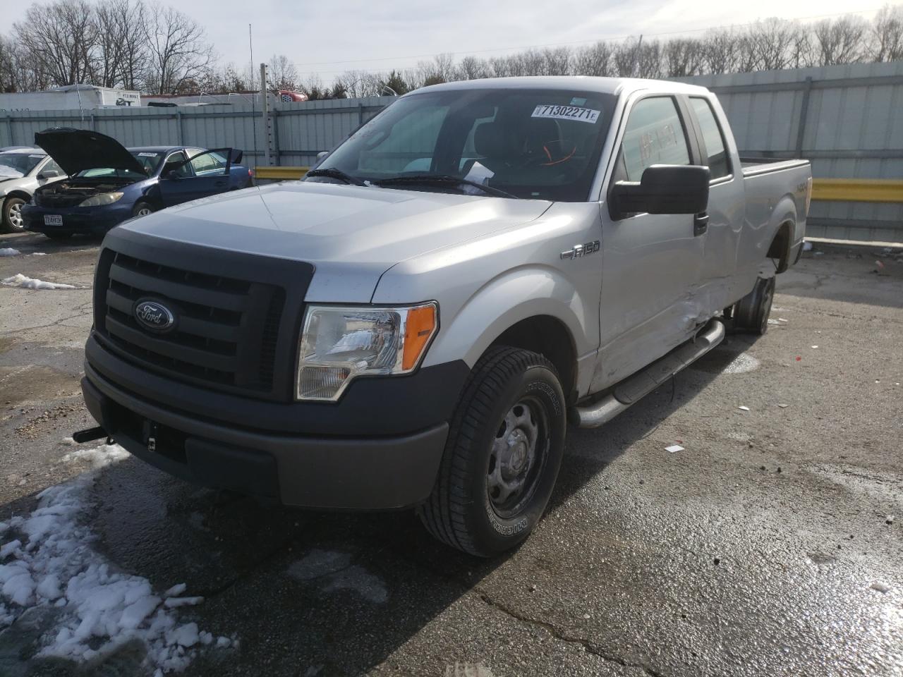 Photo 2 from auction – 2012 FORD F150 SUPER with VIN 1FTFX1EF0CFB27356