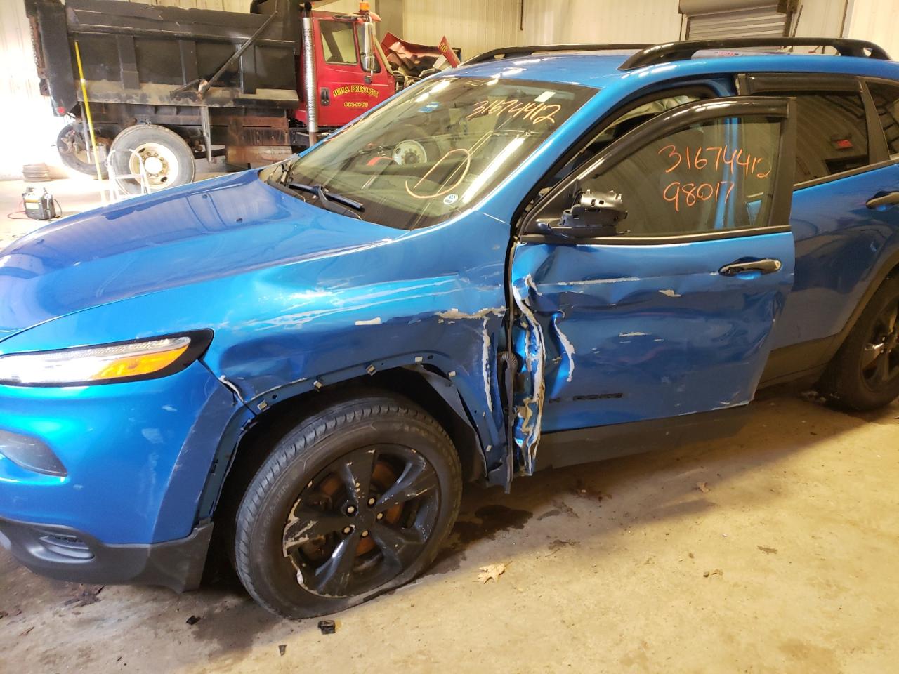 Photo 9 from auction – 2017 JEEP CHEROKEE S with VIN 1C4PJMAB3HW644829