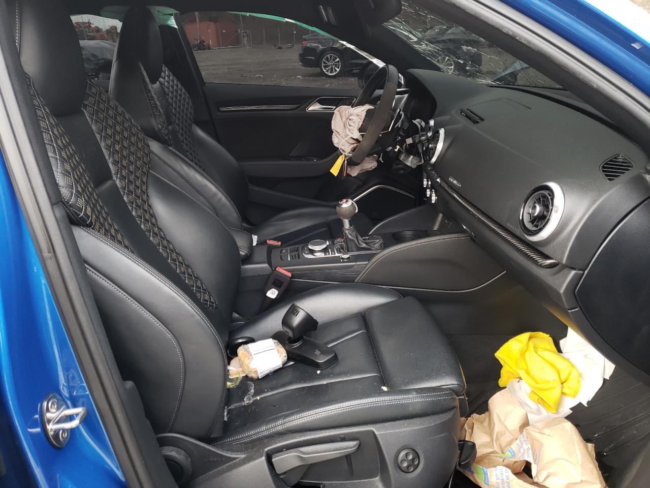 Photo 5 from auction – 2019 AUDI RS3 with VIN WUABWGFF9KA905056