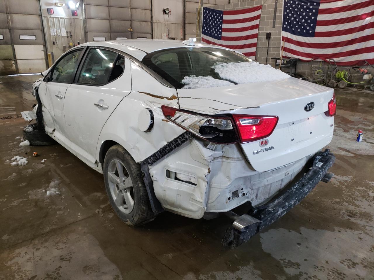 Photo 3 from auction – 2015 KIA OPTIMA LX with VIN KNAGM4A7XF5606159