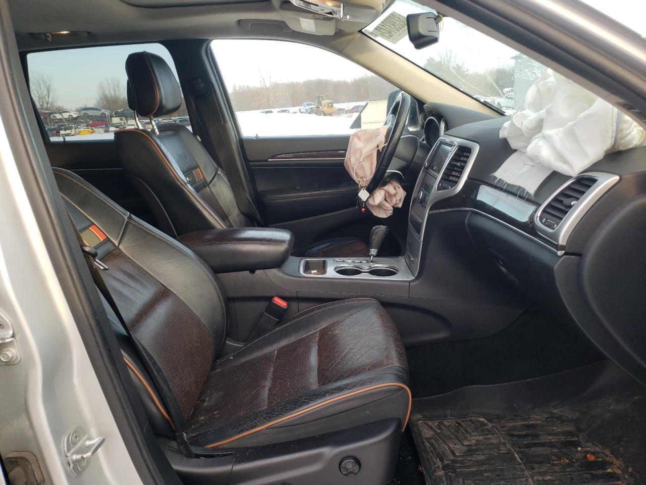 Photo 5 from auction – 2011 JEEP GRAND CHER with VIN 1J4RR4GG0BC684082
