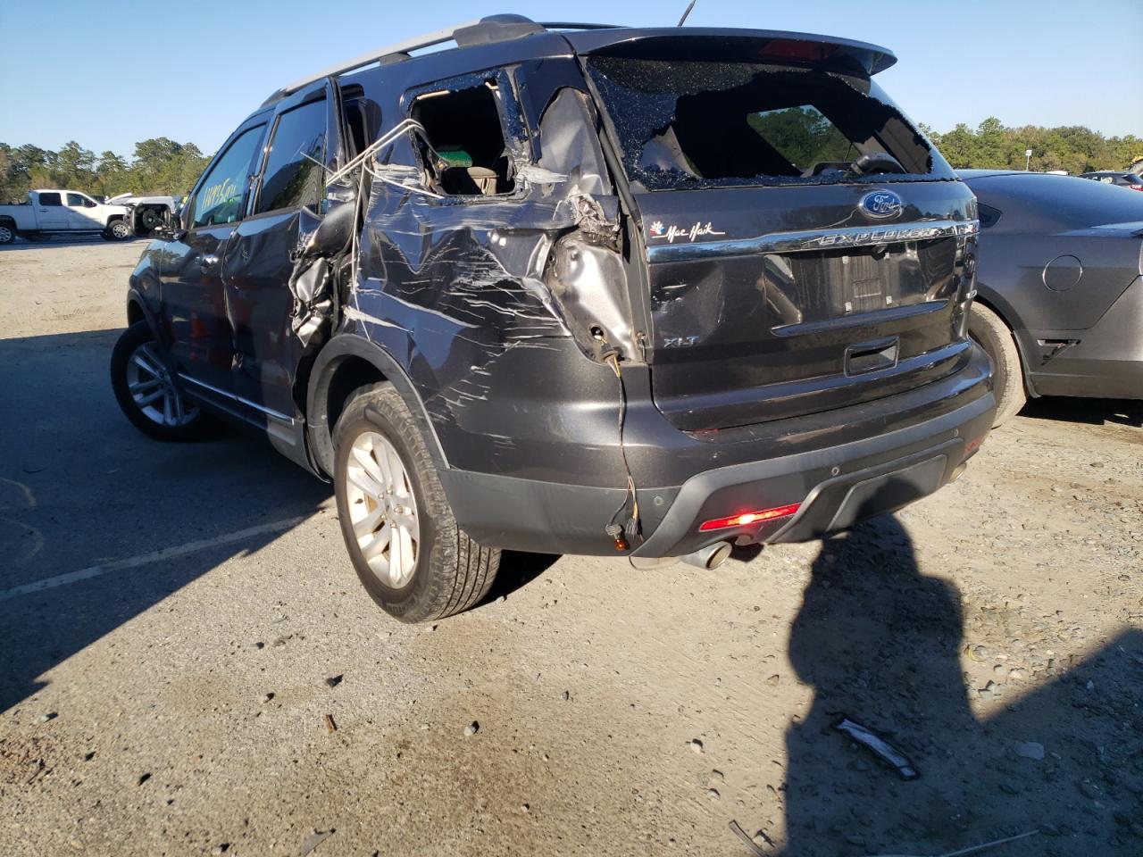 Photo 3 from auction – 2015 FORD EXPLORER X with VIN 1FM5K8D88FGB52652