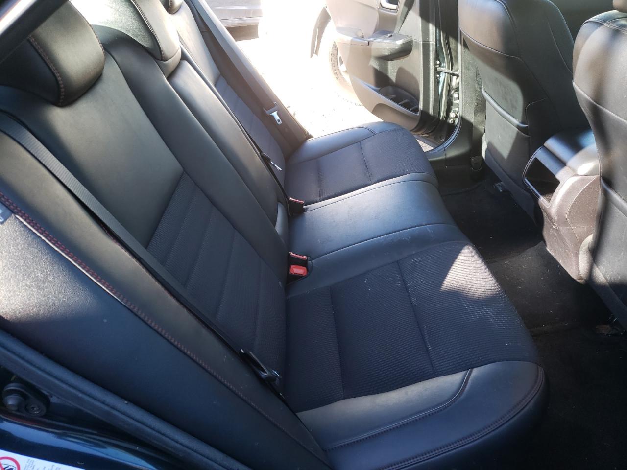Photo 6 from auction – 2016 TOYOTA CAMRY LE with VIN 4T1BF1FK4GU253732