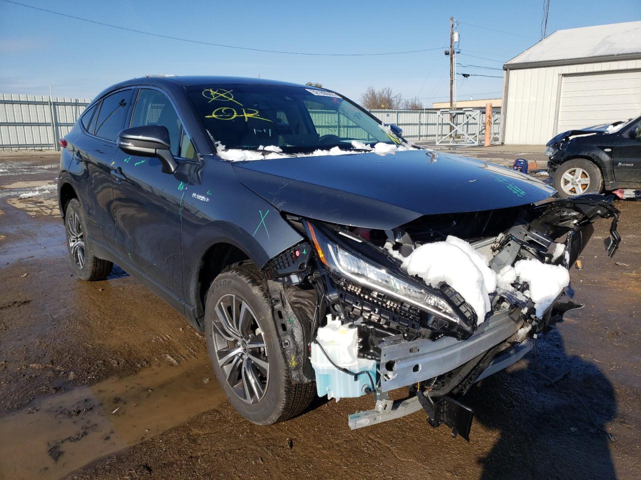 TOYOTA VENZA LE 2021 with VIN JTEAAAAH4MJ057051 - Photo from auction