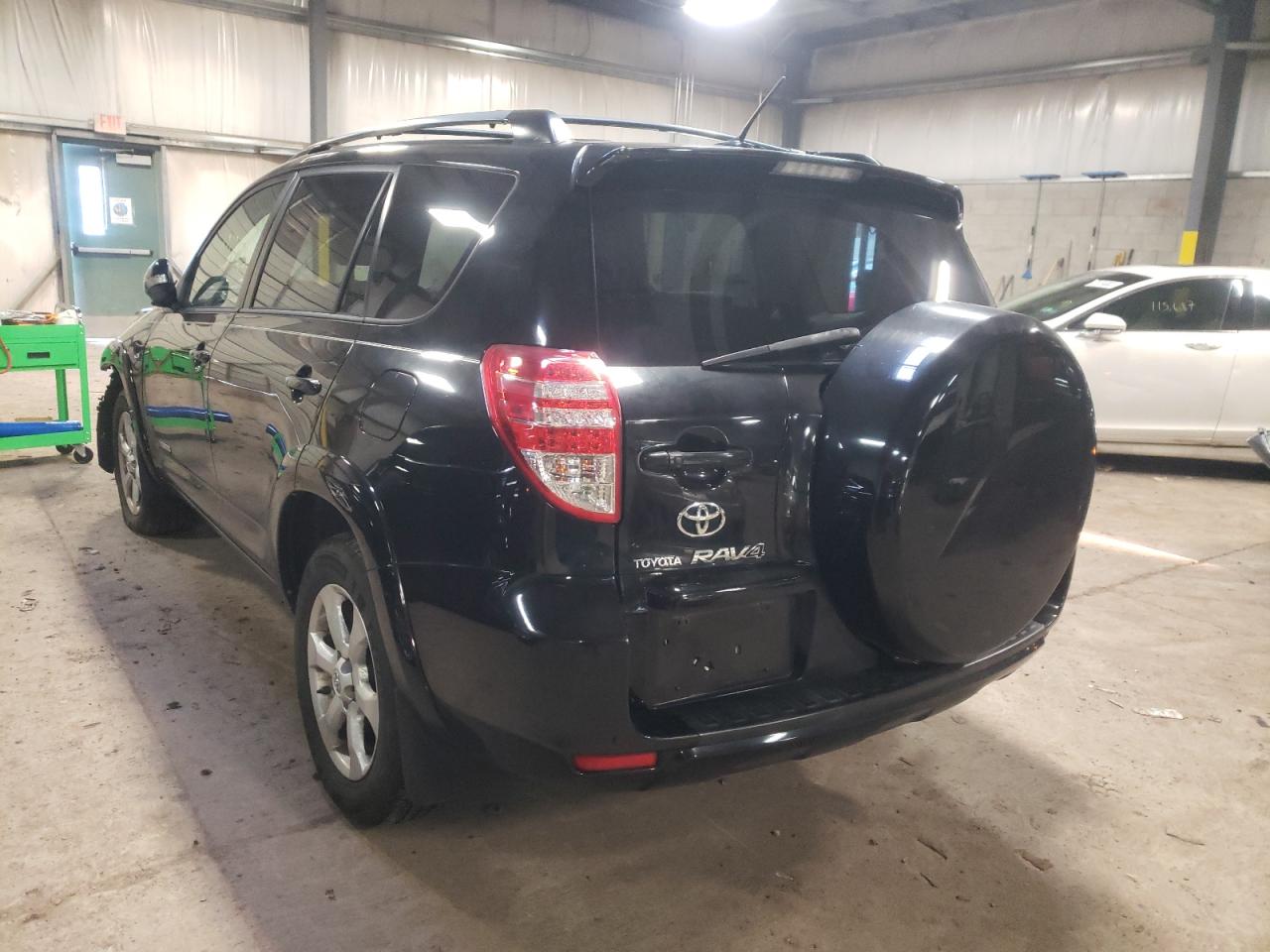 Photo 3 from auction – 2009 TOYOTA RAV4 LIMIT with VIN 2T3BF31V49W012969
