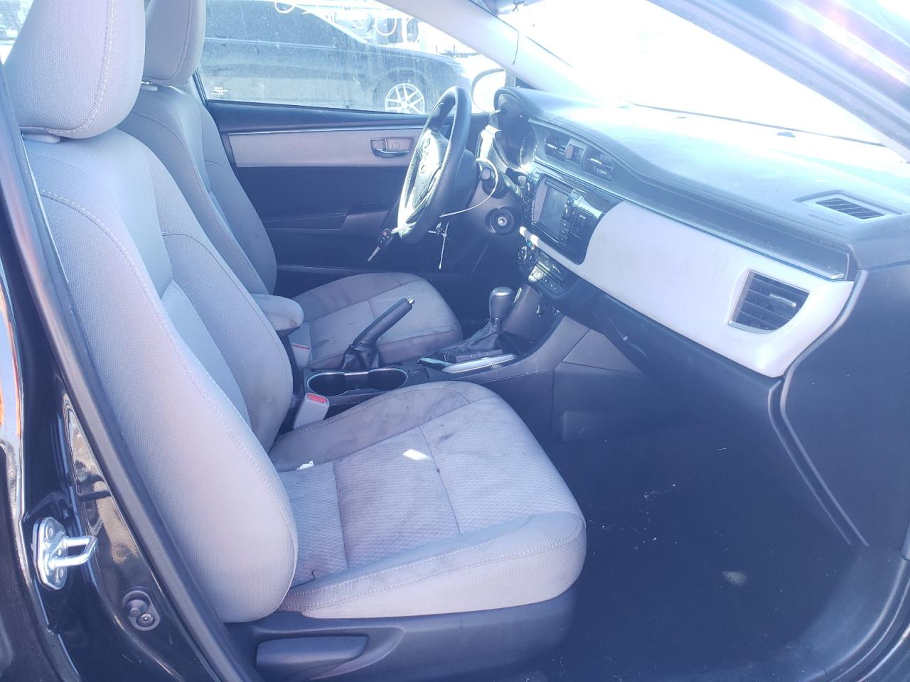 Photo 5 from auction – 2015 TOYOTA COROLLA L with VIN 2T1BURHE3FC422327