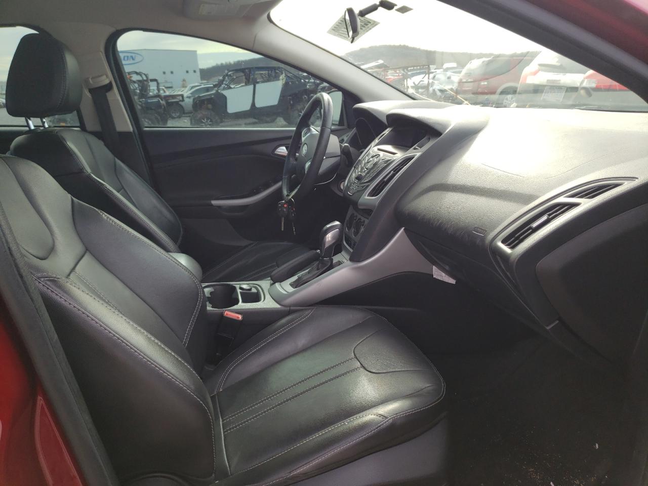 Photo 5 from auction – 2014 FORD FOCUS SE with VIN 1FADP3F26EL354897