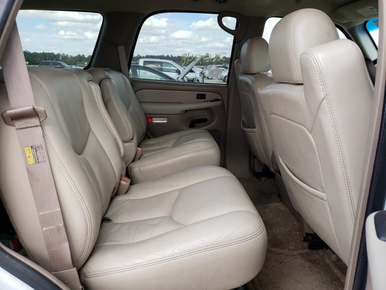 Photo 6 from auction – 2003 GMC YUKON with VIN 1GKEC13Z43J336198