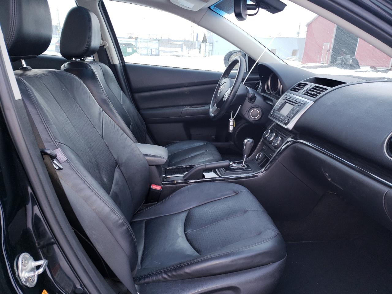 Photo 5 from auction – 2010 MAZDA 6 I with VIN 1YVHZ8CH8A5M36988