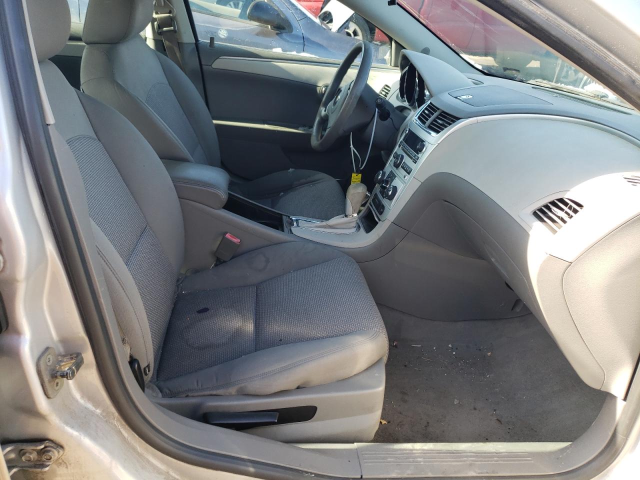 Photo 5 from auction – 2012 CHEVROLET MALIBU 1LT with VIN 1G1ZC5E04CF127543