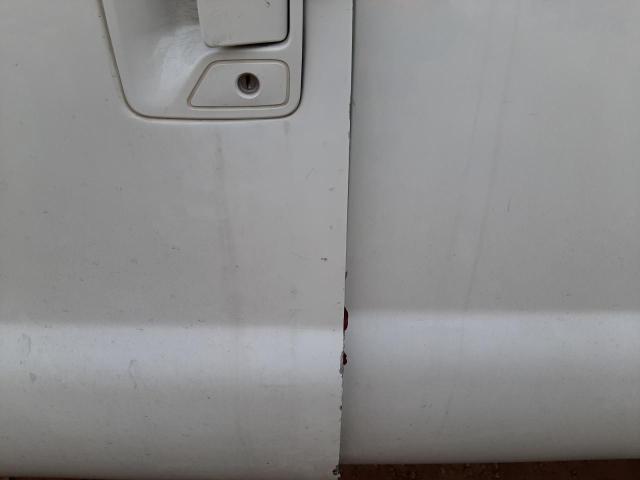 Photo 10 from auction – 2000 FORD EXCURSION with VIN 1FMSU41F2YEE56180