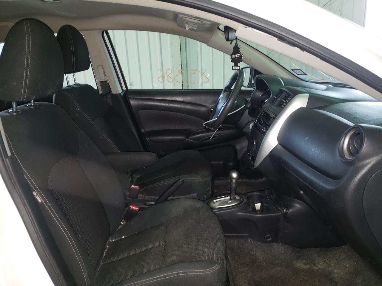 Photo 5 from auction – 2017 NISSAN VERSA S with VIN 3N1CN7APXHL845152
