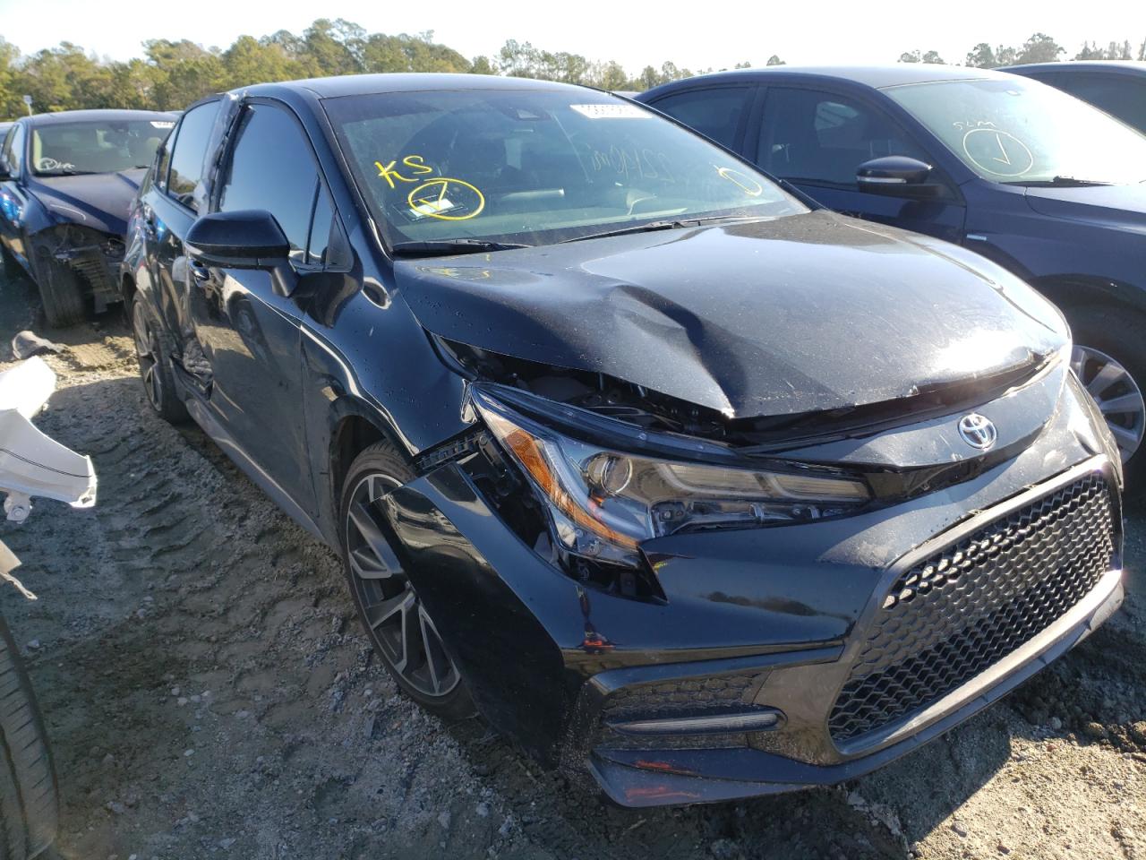 TOYOTA COROLLA SE 2021 with VIN 5YFS4MCE8MP073818 - Photo from auction
