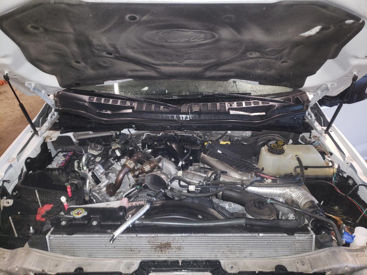 Photo 7 from auction – 2018 FORD F350 SUPER with VIN 1FT8W3BT8JEB10034
