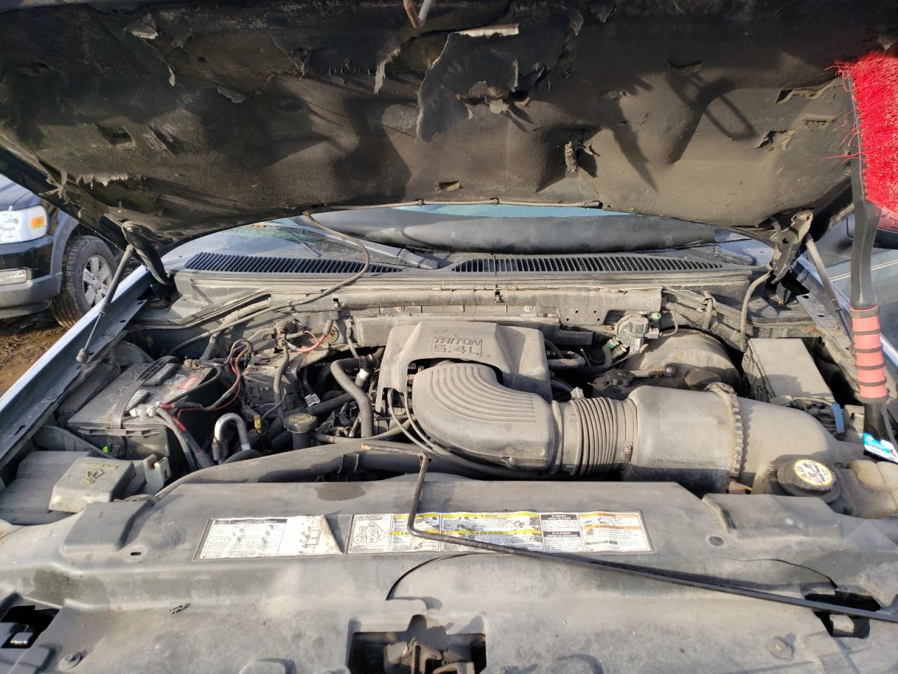 Photo 7 from auction – 2002 FORD EXPEDITION with VIN 1FMPU18L12LA98105