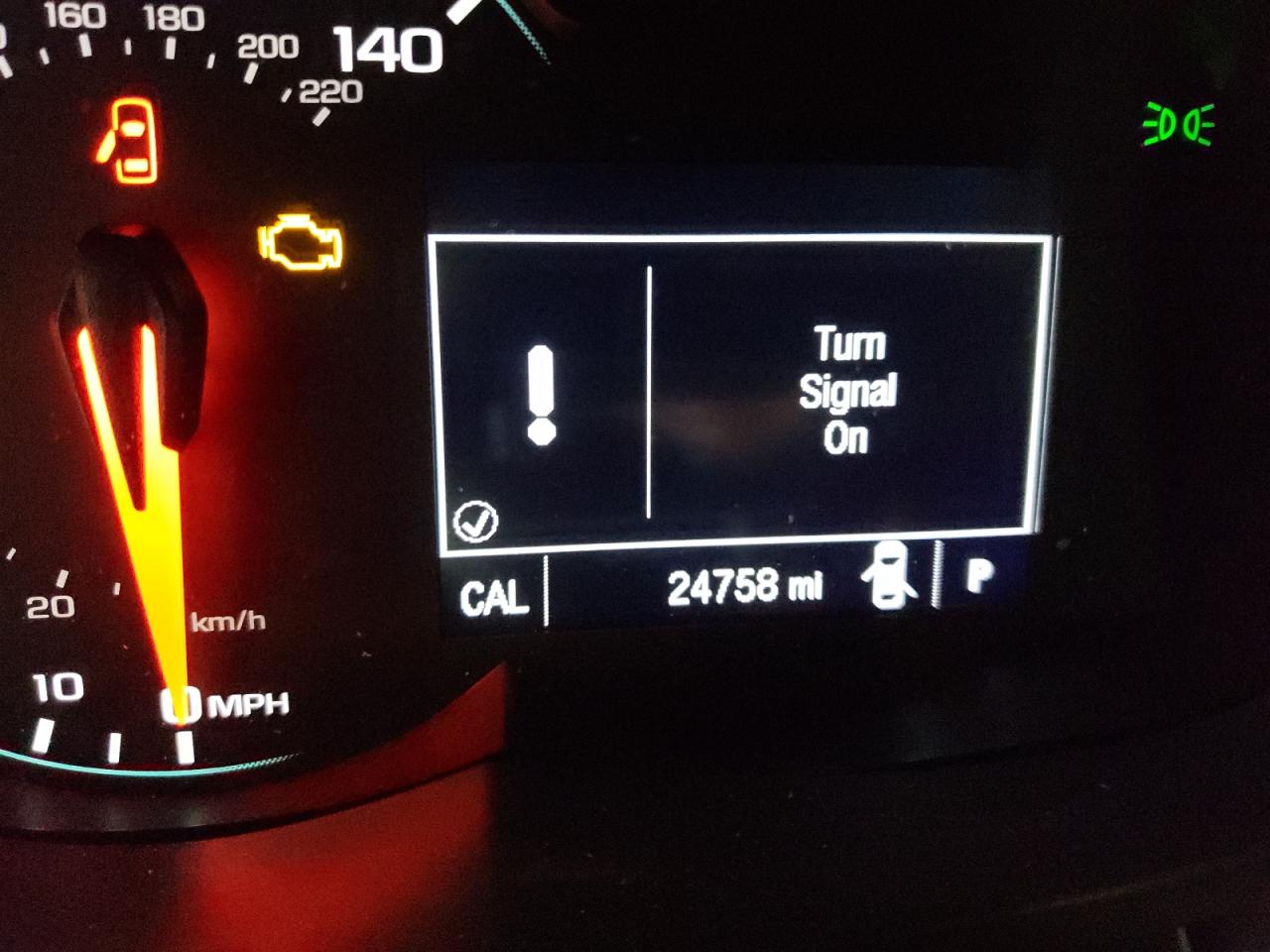 Photo 8 from auction – 2019 CHEVROLET TRAX LS with VIN 3GNCJKSB9KL406215
