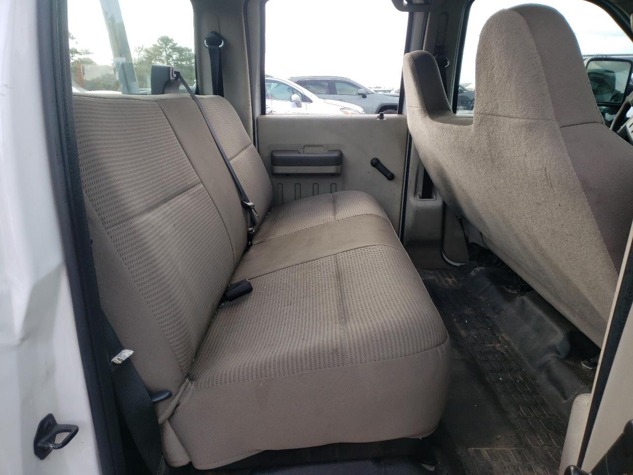 Photo 6 from auction – 2010 FORD F250 SUPER with VIN 1FTSW2A57AEB44131