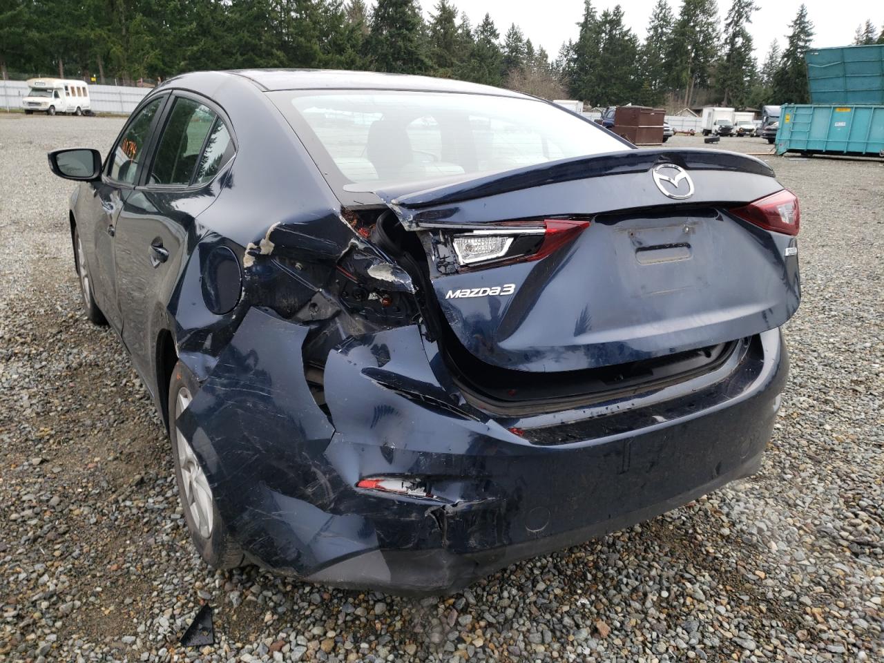 Photo 3 from auction – 2014 MAZDA 3 TOURING with VIN JM1BM1V74E1154821