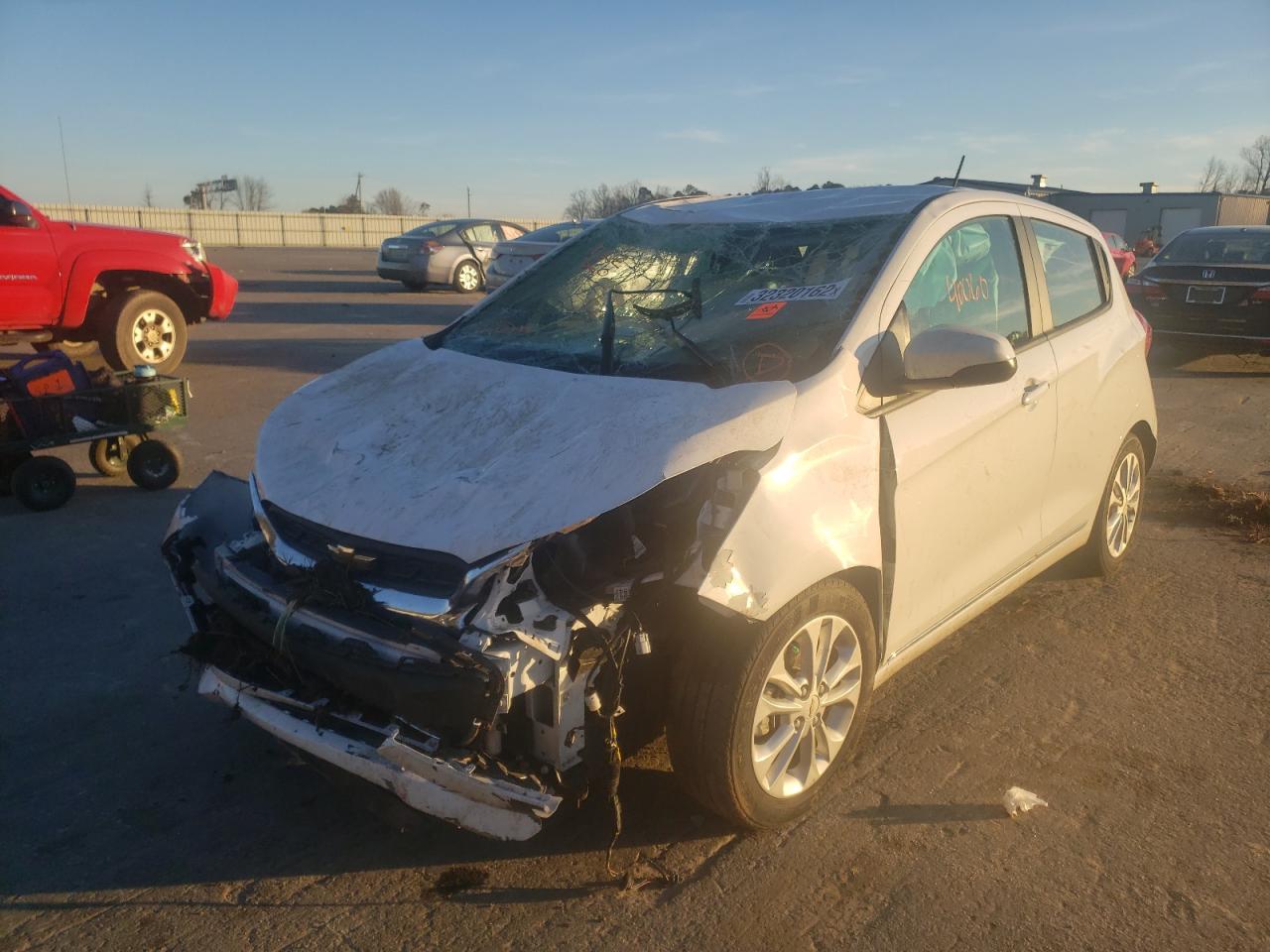 Photo 2 from auction – 2019 CHEVROLET SPARK 1LT with VIN KL8CD6SA6KC778405