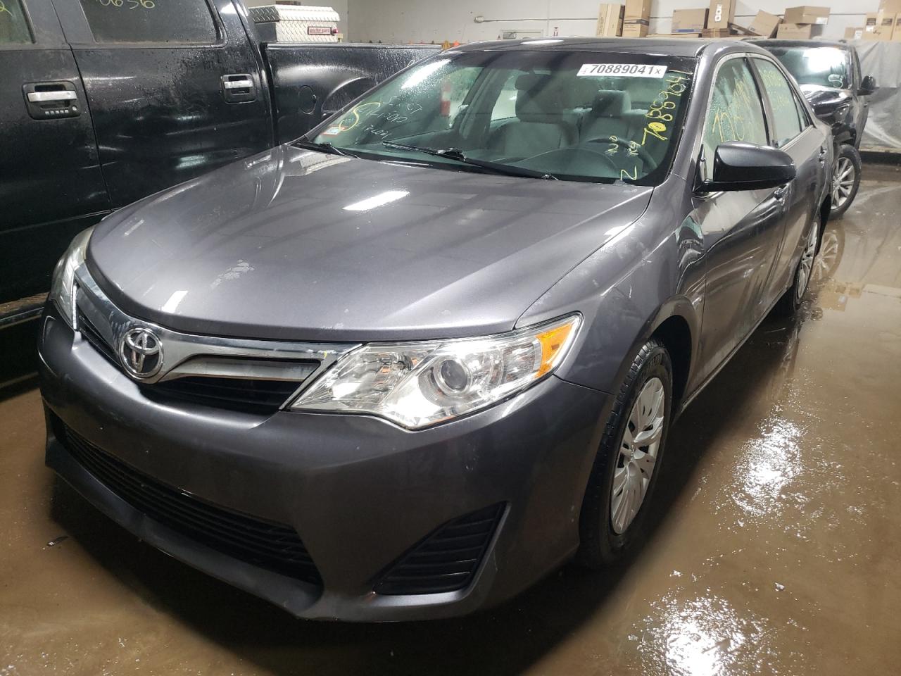 Photo 2 from auction – 2014 TOYOTA CAMRY L with VIN 4T4BF1FK3ER384038
