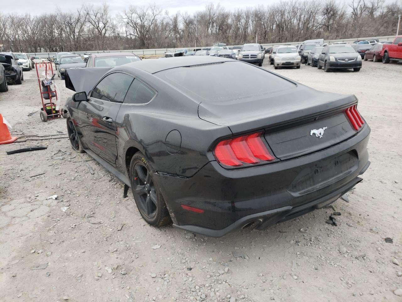 Photo 3 from auction – 2018 FORD MUSTANG with VIN 1FA6P8TH9J5154285