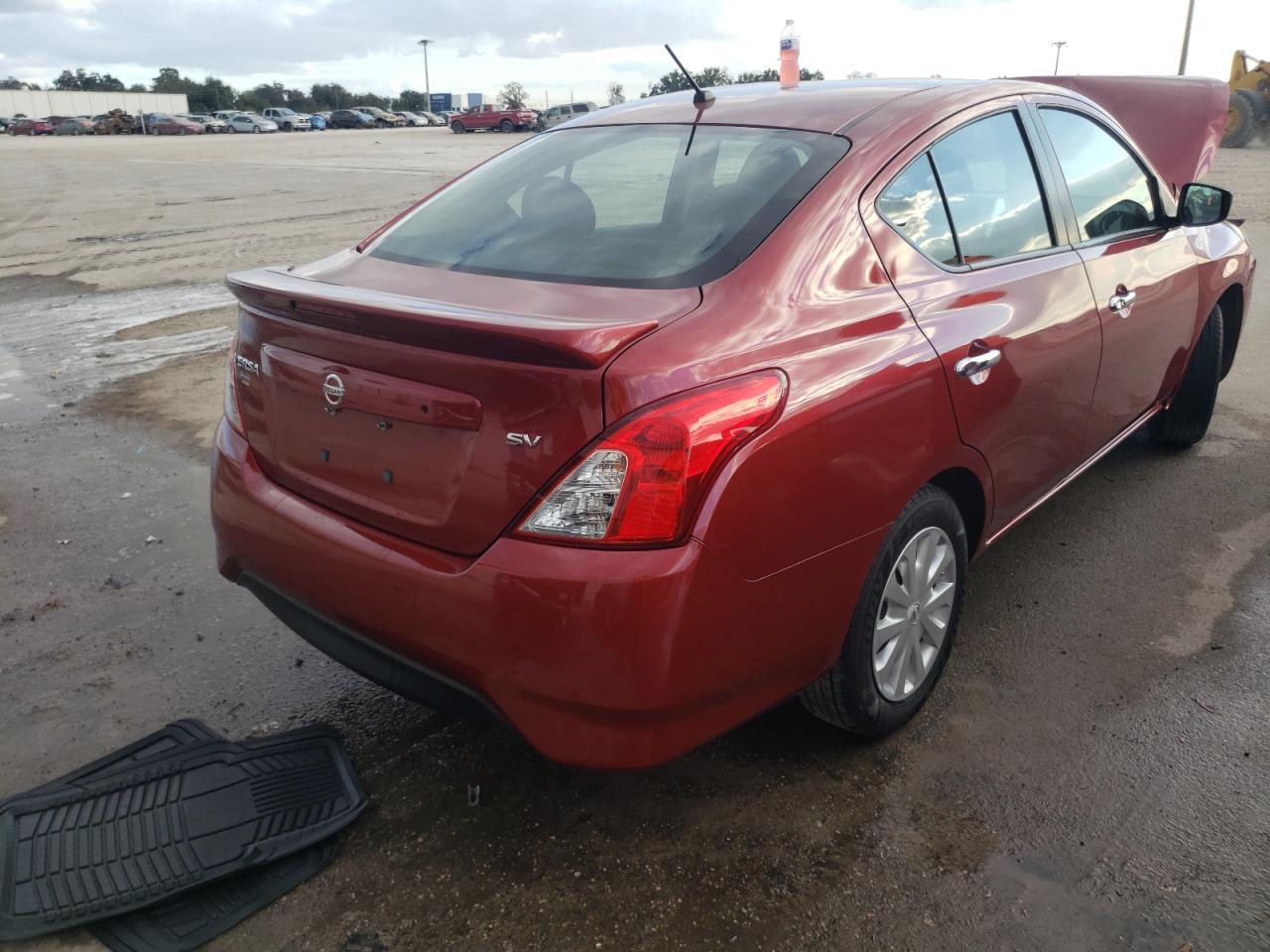 Photo 4 from auction – 2019 NISSAN VERSA S with VIN 3N1CN7AP1KL853020