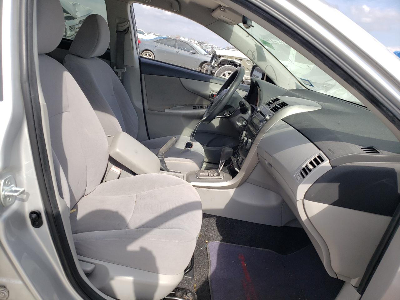Photo 5 from auction – 2011 TOYOTA COROLLA BA with VIN JTDBU4EE8B9157802
