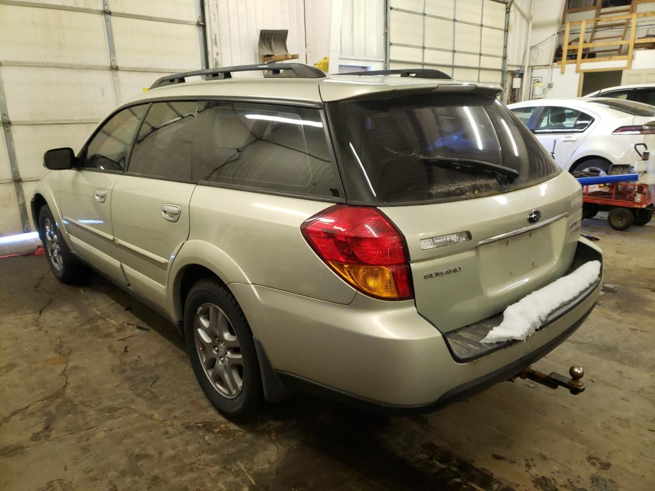 Photo 3 from auction – 2005 SUBARU LEGACY OUT with VIN 4S4BP67C654363857