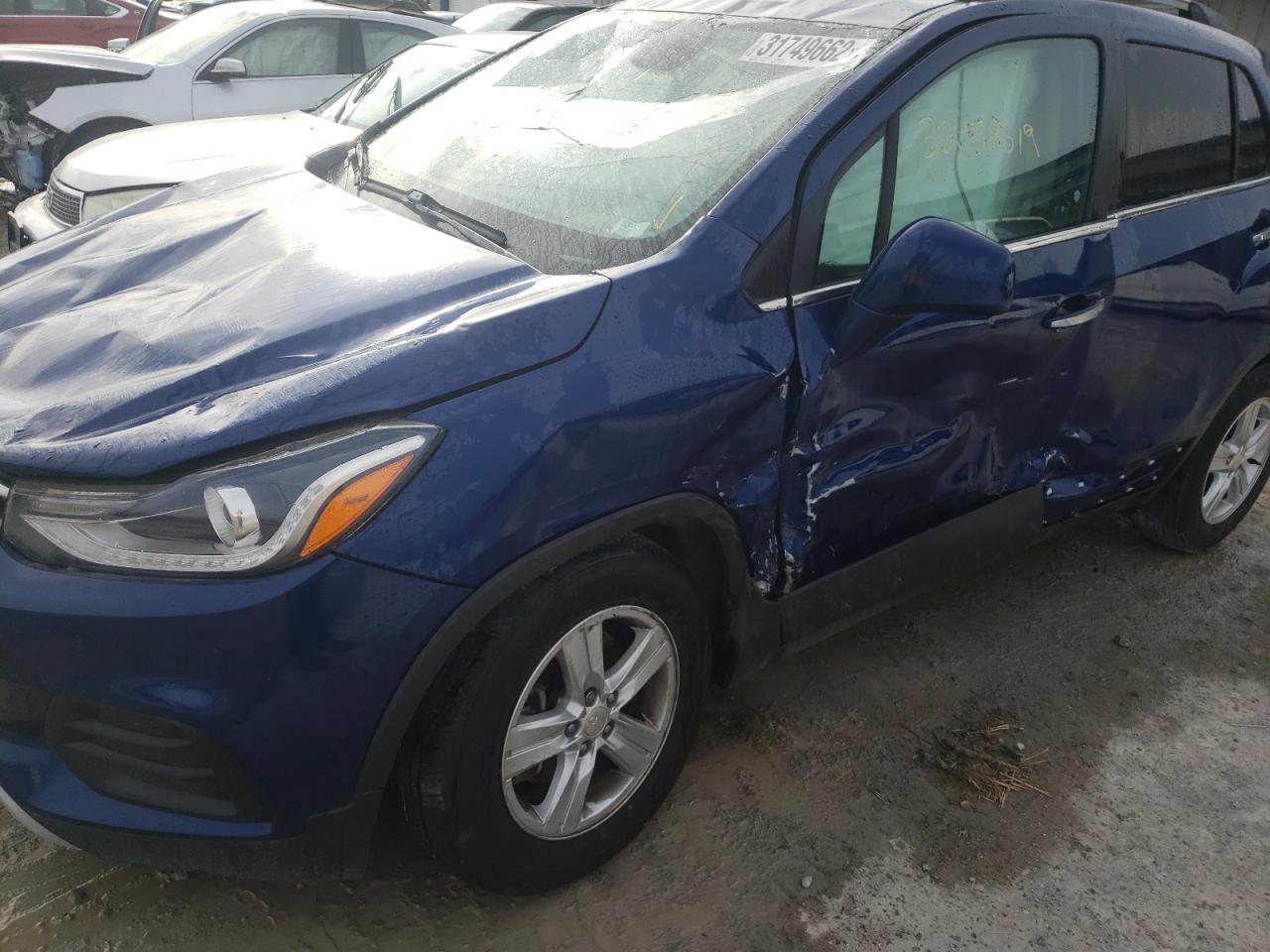 Photo 9 from auction – 2017 CHEVROLET TRAX 1LT with VIN 3GNCJLSB0HL201431