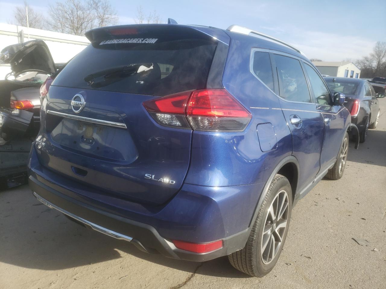 Photo 4 from auction – 2017 NISSAN ROGUE S with VIN JN8AT2MV2HW008658