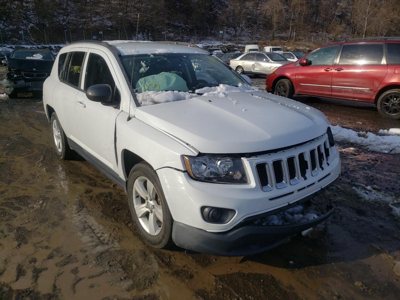 JEEP COMPASS LA 2015 with VIN 1C4NJDEB6FD184771 - Photo from auction