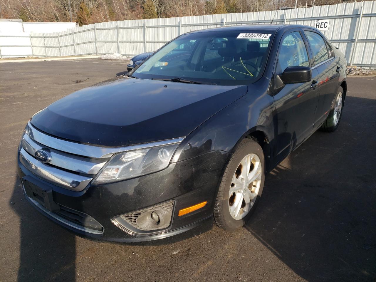 Photo 2 from auction – 2012 FORD FUSION with VIN 3FAHP0HG5CR404101