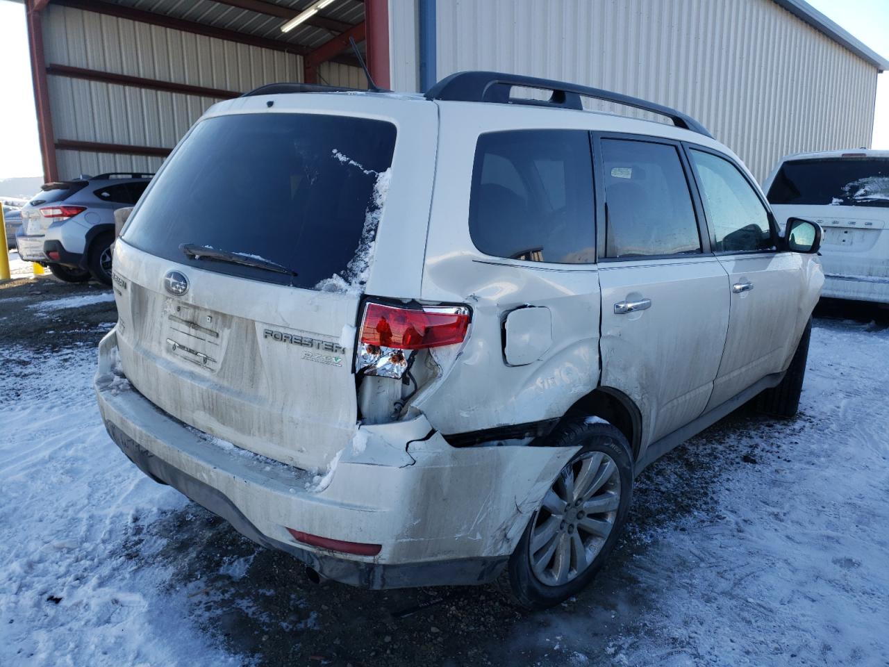 Photo 4 from auction – 2013 SUBARU FORESTER 2 with VIN JF2SHADCXDH431465