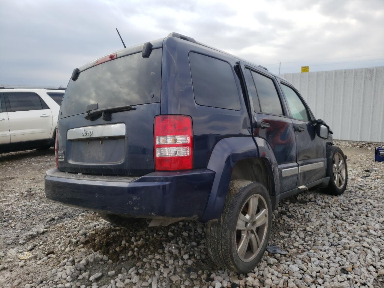 Photo 4 from auction – 2012 JEEP LIBERTY JE with VIN 1C4PJMFK0CW135797