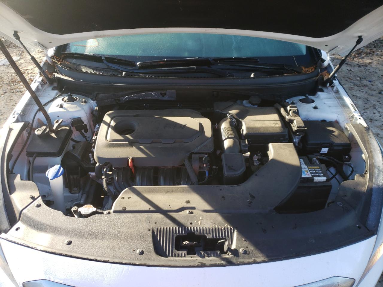 Photo 7 from auction – 2016 HYUNDAI SONATA SE with VIN 5NPE24AF2GH403663