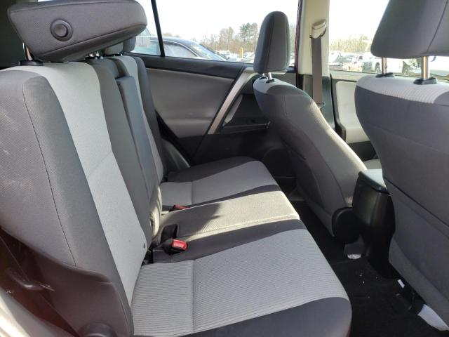 Photo 6 from auction – 2015 TOYOTA RAV4 LE with VIN JTMBFREV0FD166696
