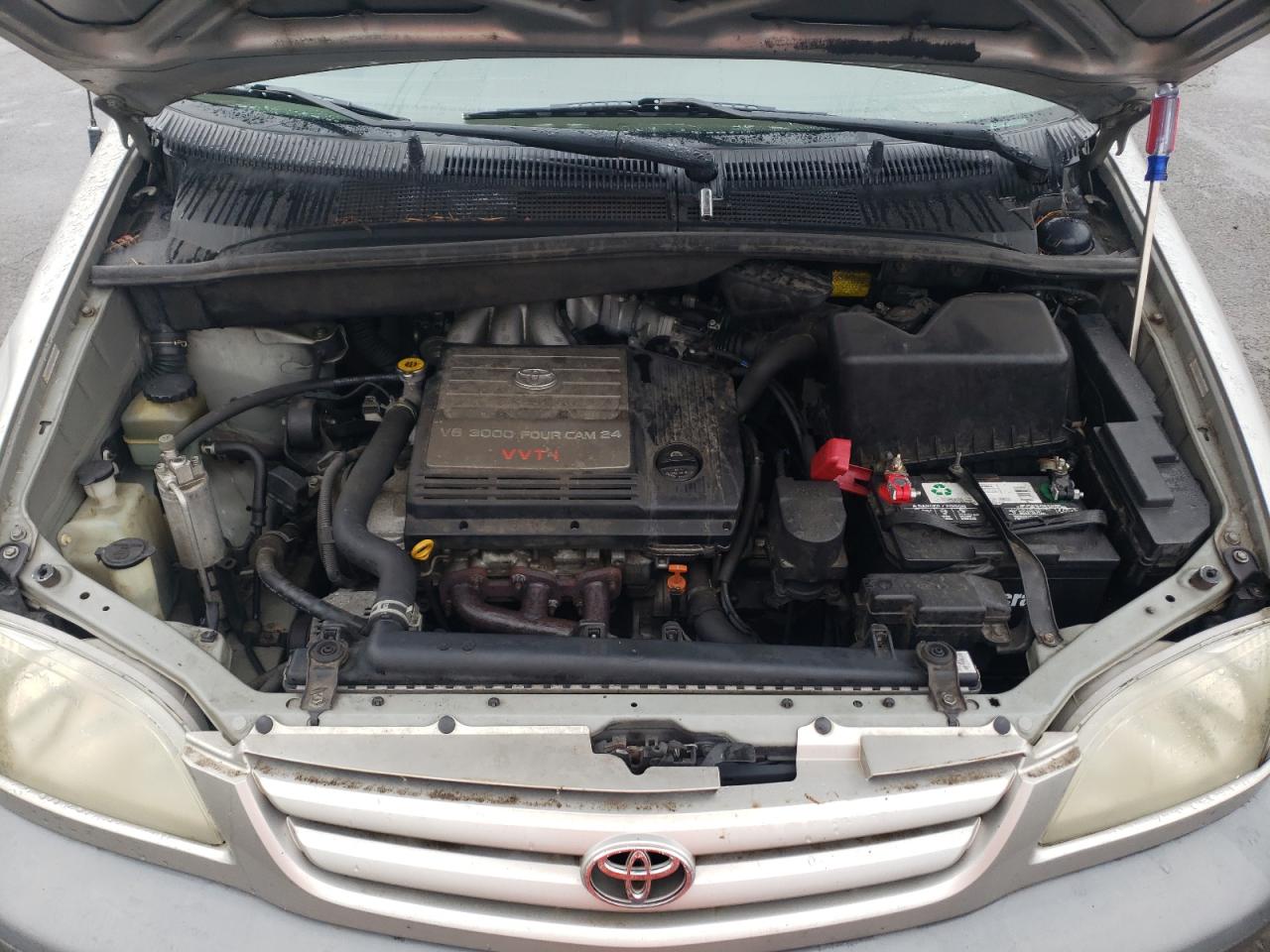 Photo 7 from auction – 2001 TOYOTA SIENNA CE with VIN 4T3ZF19CX1U379241