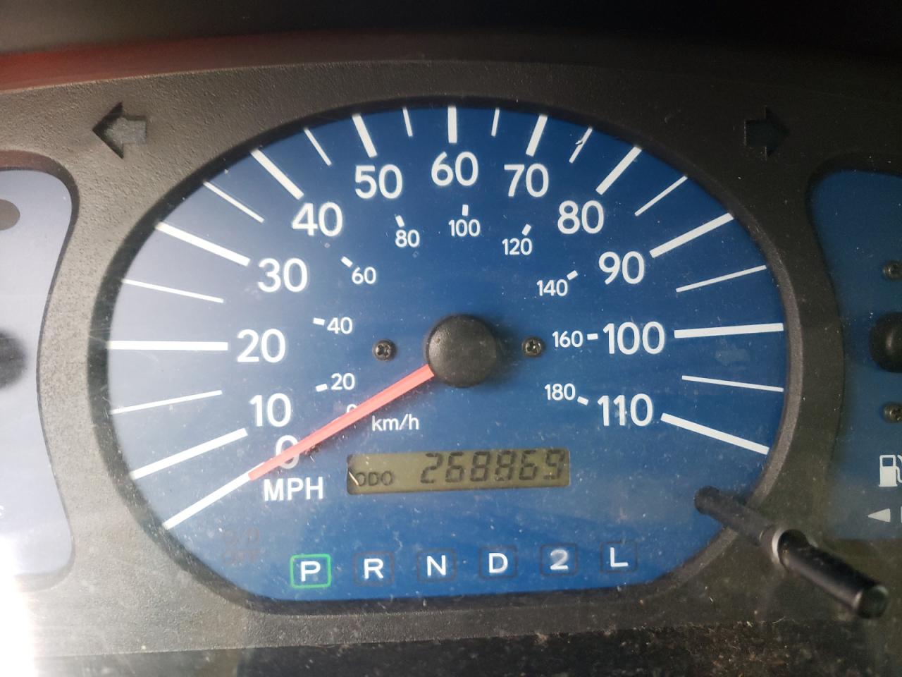 Photo 8 from auction – 2001 TOYOTA SIENNA CE with VIN 4T3ZF19CX1U379241