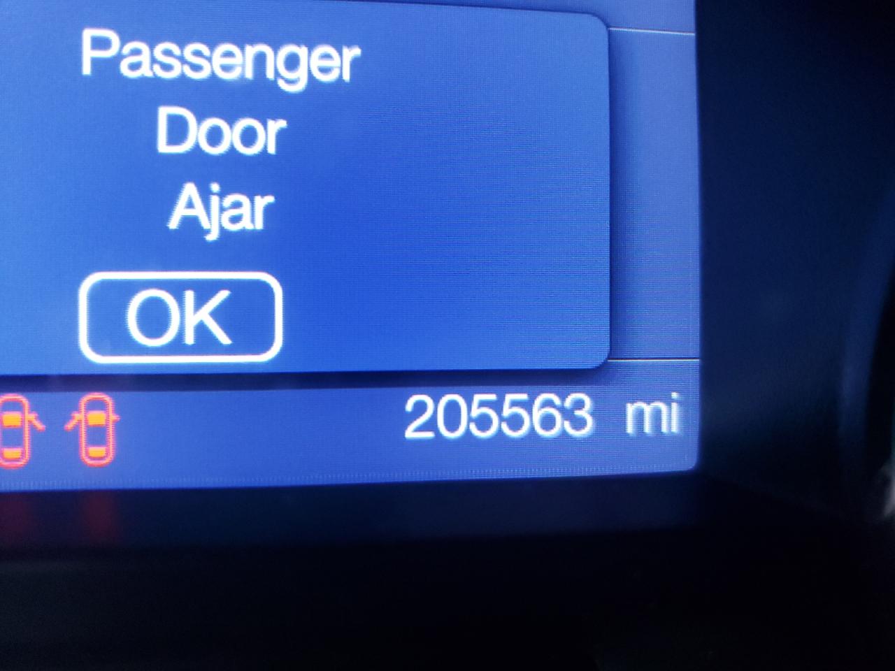 Photo 8 from auction – 2014 FORD EXPLORER with VIN 1FM5K7B83EGA02265